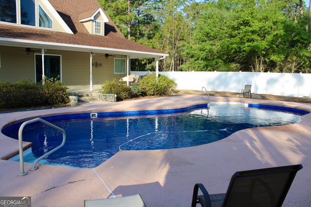 169 George Craven Road, Baxley, GA 31513