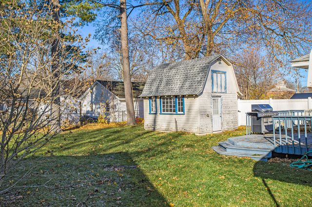 314 S Clark Street, Centreville Vllg, MI 49032