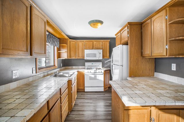 314 S Clark Street, Centreville Vllg, MI 49032