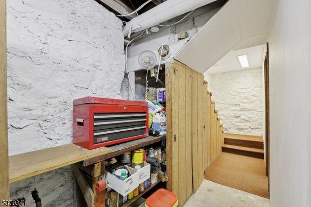 833 Berkshire Valley Rd, Jefferson Twp., NJ 07885