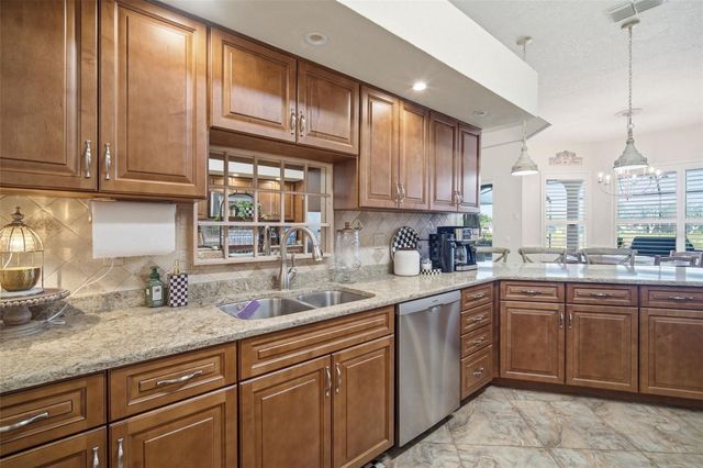 2714 BARRET AVENUE, Plant City, FL 33566