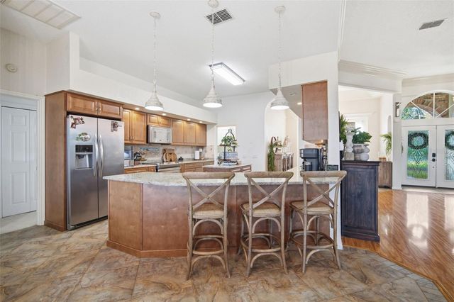 2714 BARRET AVENUE, Plant City, FL 33566