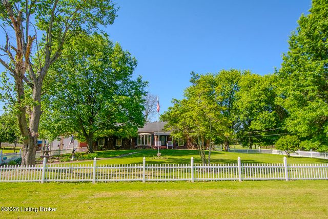 233 N Myers Rd, Brooks, KY 40109