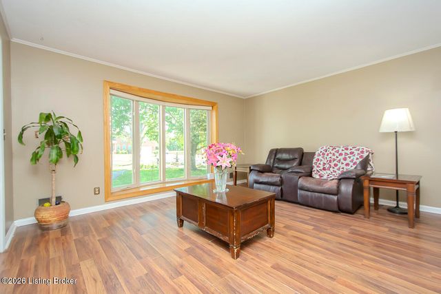 233 N Myers Rd, Brooks, KY 40109
