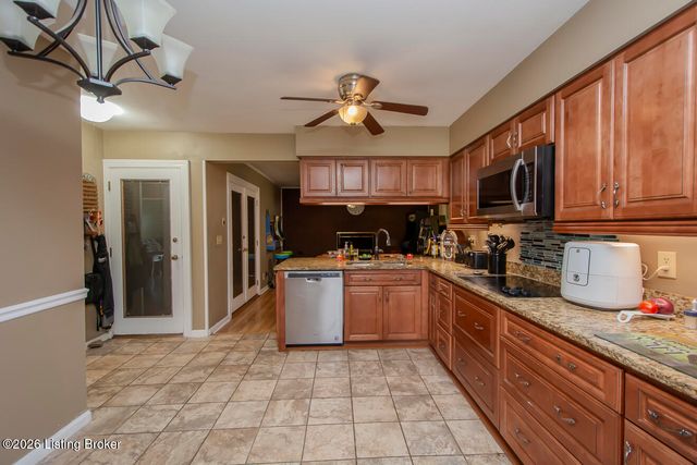 233 N Myers Rd, Brooks, KY 40109