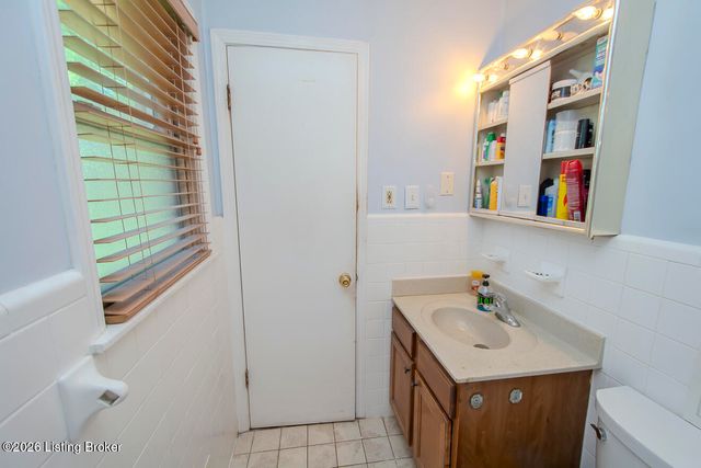 233 N Myers Rd, Brooks, KY 40109