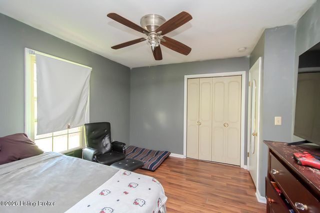 233 N Myers Rd, Brooks, KY 40109
