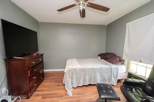 233 N Myers Rd, Brooks, KY 40109