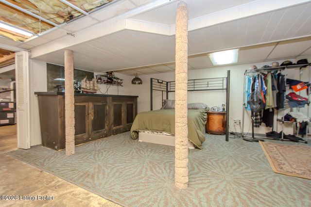233 N Myers Rd, Brooks, KY 40109