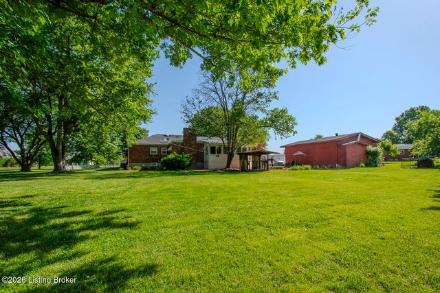 233 N Myers Rd, Brooks, KY 40109