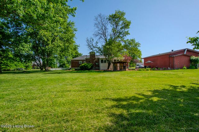 233 N Myers Rd, Brooks, KY 40109