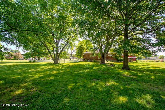233 N Myers Rd, Brooks, KY 40109