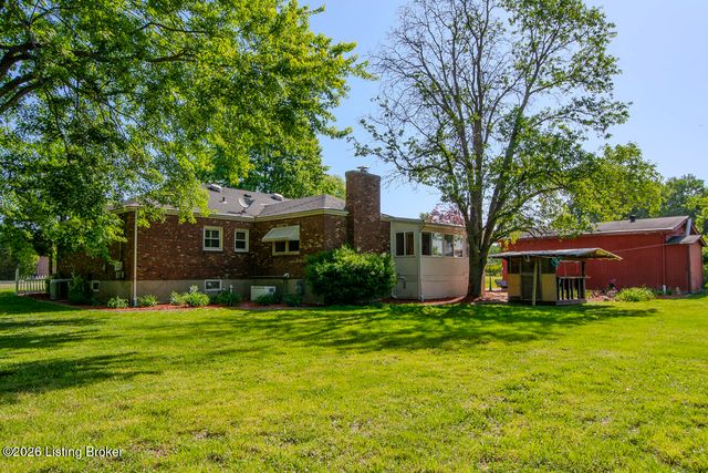 233 N Myers Rd, Brooks, KY 40109