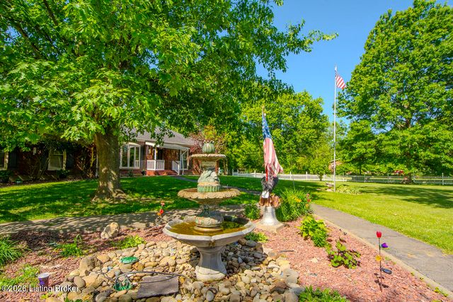 233 N Myers Rd, Brooks, KY 40109