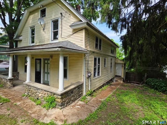 17 Hawthorne Terrace, Torrington, CT 06790
