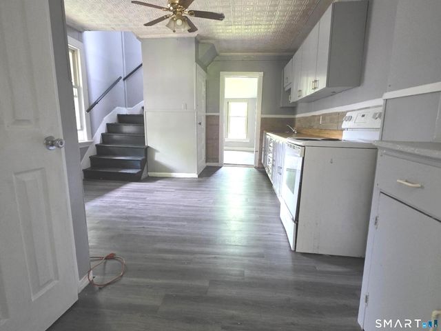 17 Hawthorne Terrace, Torrington, CT 06790