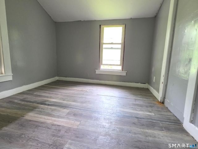17 Hawthorne Terrace, Torrington, CT 06790