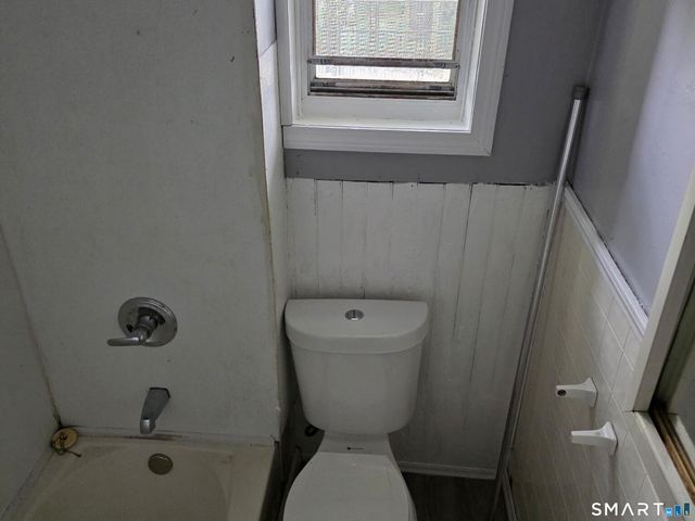 17 Hawthorne Terrace, Torrington, CT 06790