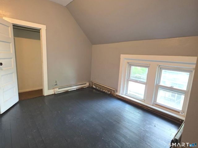 17 Hawthorne Terrace, Torrington, CT 06790