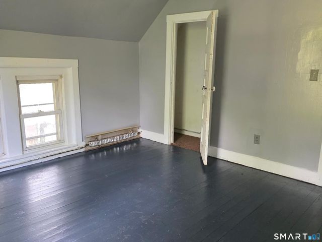 17 Hawthorne Terrace, Torrington, CT 06790
