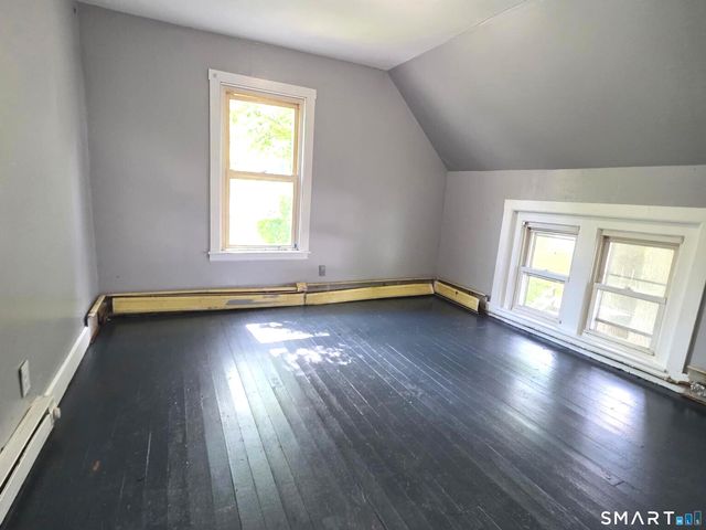 17 Hawthorne Terrace, Torrington, CT 06790