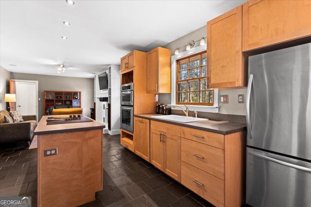 215 Gilbert Road, Fayetteville, GA 30214