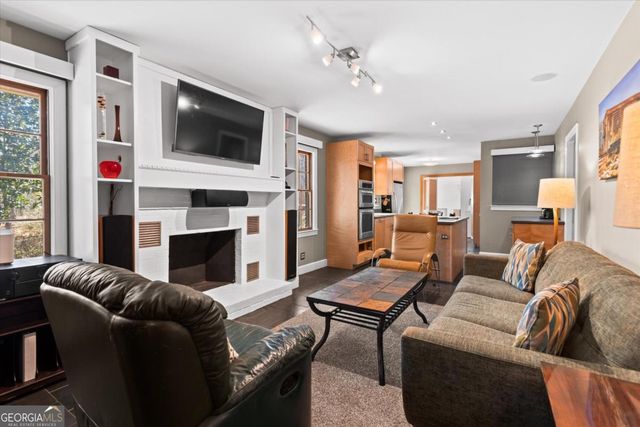 215 Gilbert Road, Fayetteville, GA 30214