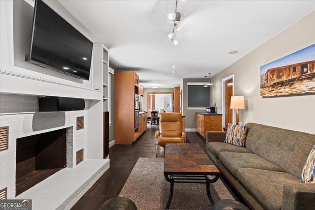 215 Gilbert Road, Fayetteville, GA 30214