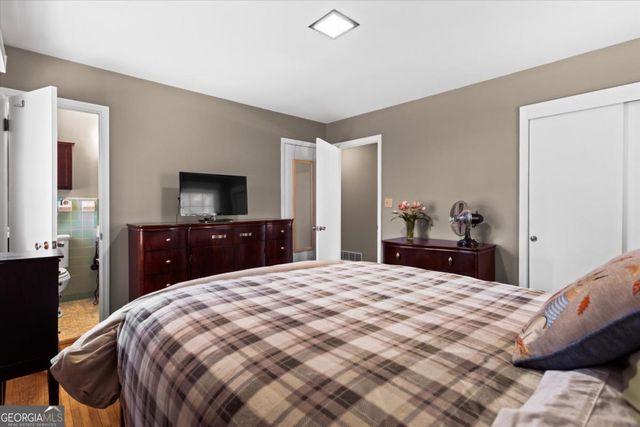 215 Gilbert Road, Fayetteville, GA 30214