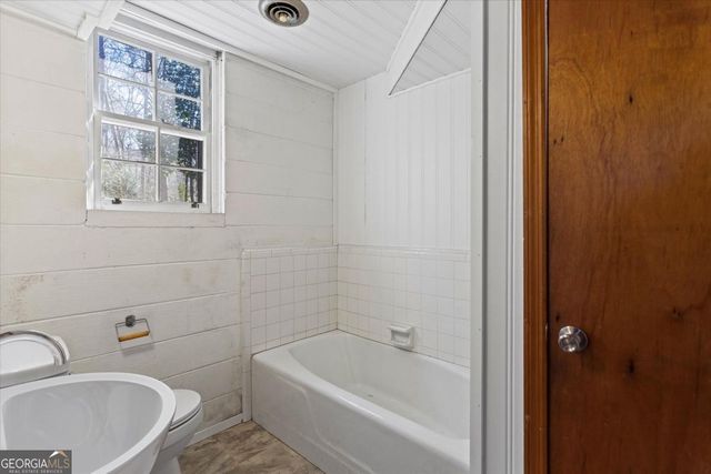 215 Gilbert Road, Fayetteville, GA 30214