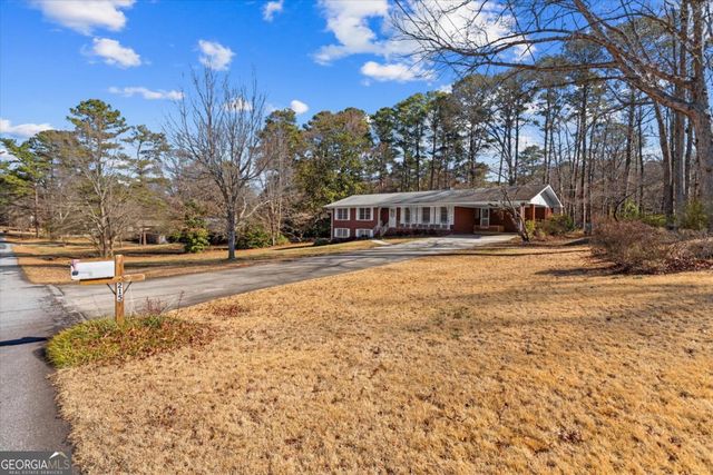 215 Gilbert Road, Fayetteville, GA 30214