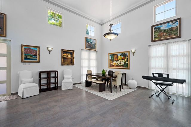 253 FLAMBOYÁN, Dorado, PR 00646