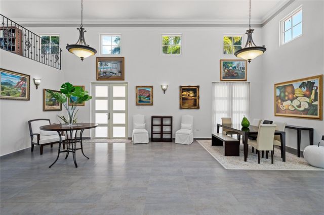 253 FLAMBOYÁN, Dorado, PR 00646