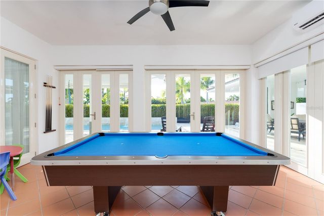 253 FLAMBOYÁN, Dorado, PR 00646