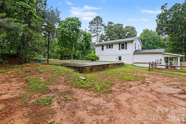 184 Canal Road, Belmont, NC 28012