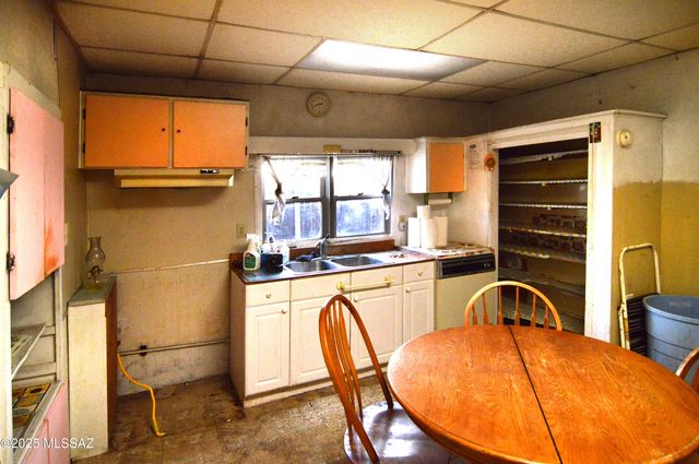 362 Sonoita Avenue, Patagonia, AZ 85624