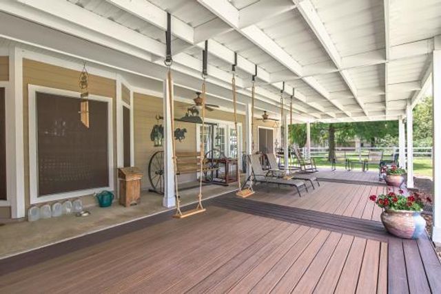 1110 Robinson Road, La Porte, TX 77571