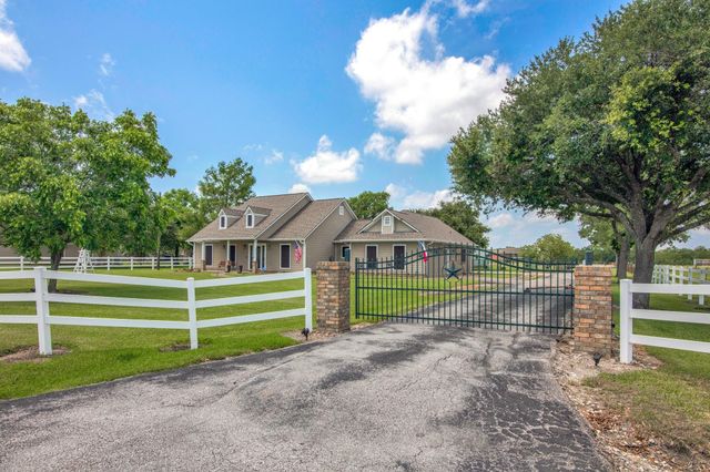 1110 Robinson Road, La Porte, TX 77571