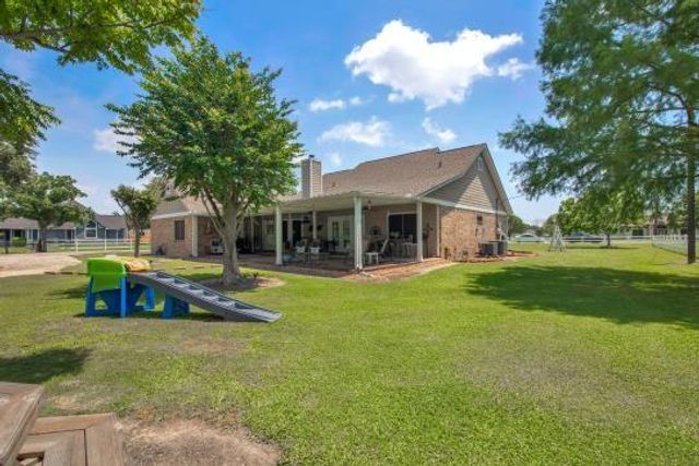 1110 Robinson Road, La Porte, TX 77571