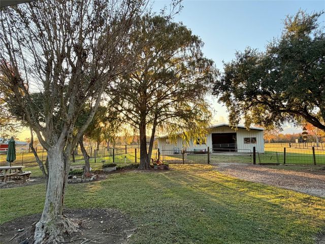 1110 Robinson Road, La Porte, TX 77571