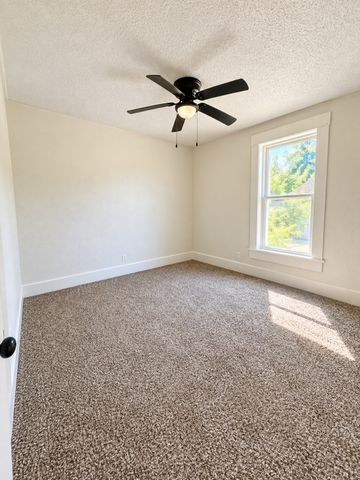 104 N Atlanta Street, Owasso, OK 74055