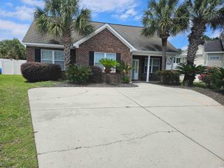 1028 Cherry Tree Ln., North Myrtle Beach, SC 29582