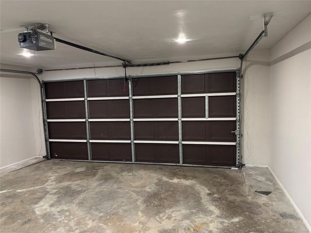 8455 Sugarberry Road, Dallas, TX 75249