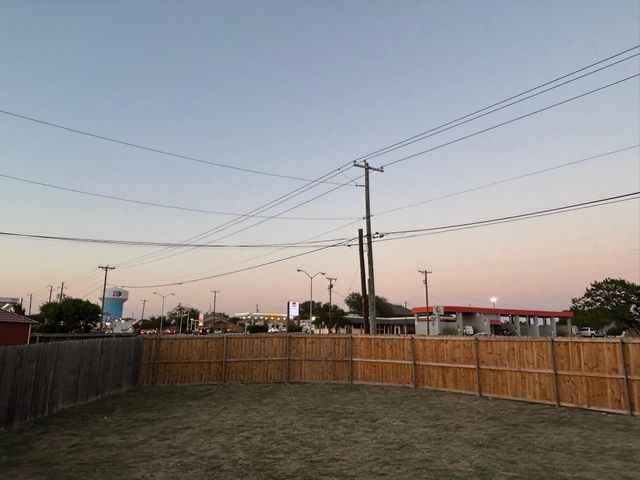 8455 Sugarberry Road, Dallas, TX 75249