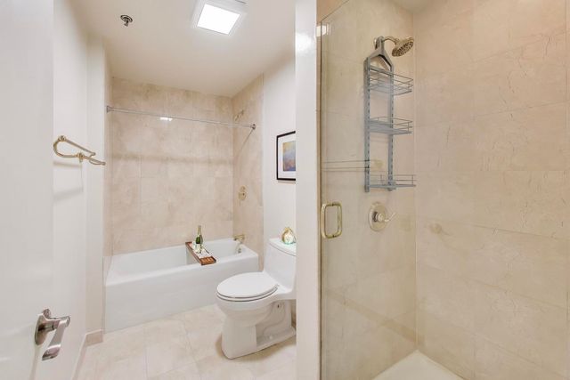 680 N Lake Shore Drive 221, Chicago, IL 60611