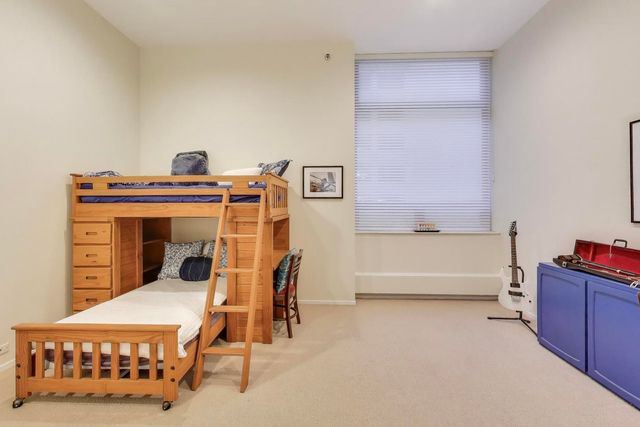 680 N Lake Shore Drive 221, Chicago, IL 60611