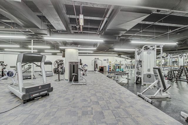 680 N Lake Shore Drive 221, Chicago, IL 60611