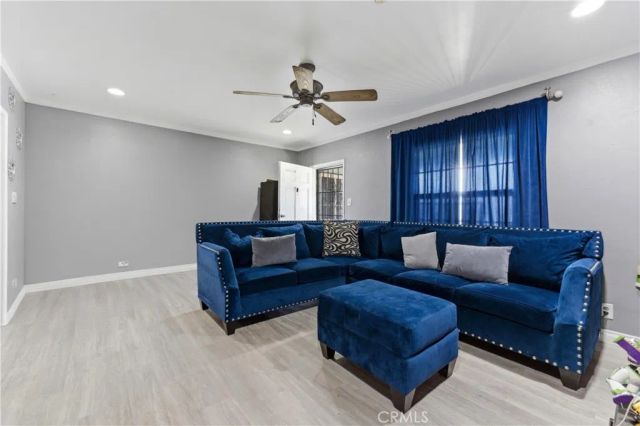 121 E 68th Way, Long Beach, CA 90805