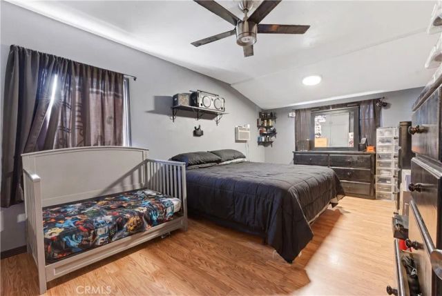 121 E 68th Way, Long Beach, CA 90805