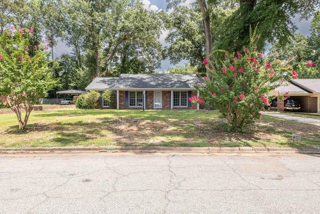 1948 Woodmont Drive, Columbus, GA 31907